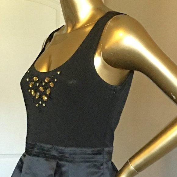 𝗺𝗮𝘅𝗮𝗻𝗱𝗰𝗹𝗲𝗼 Bubble Skirted Cocktail Dress - Picture 4 of 14